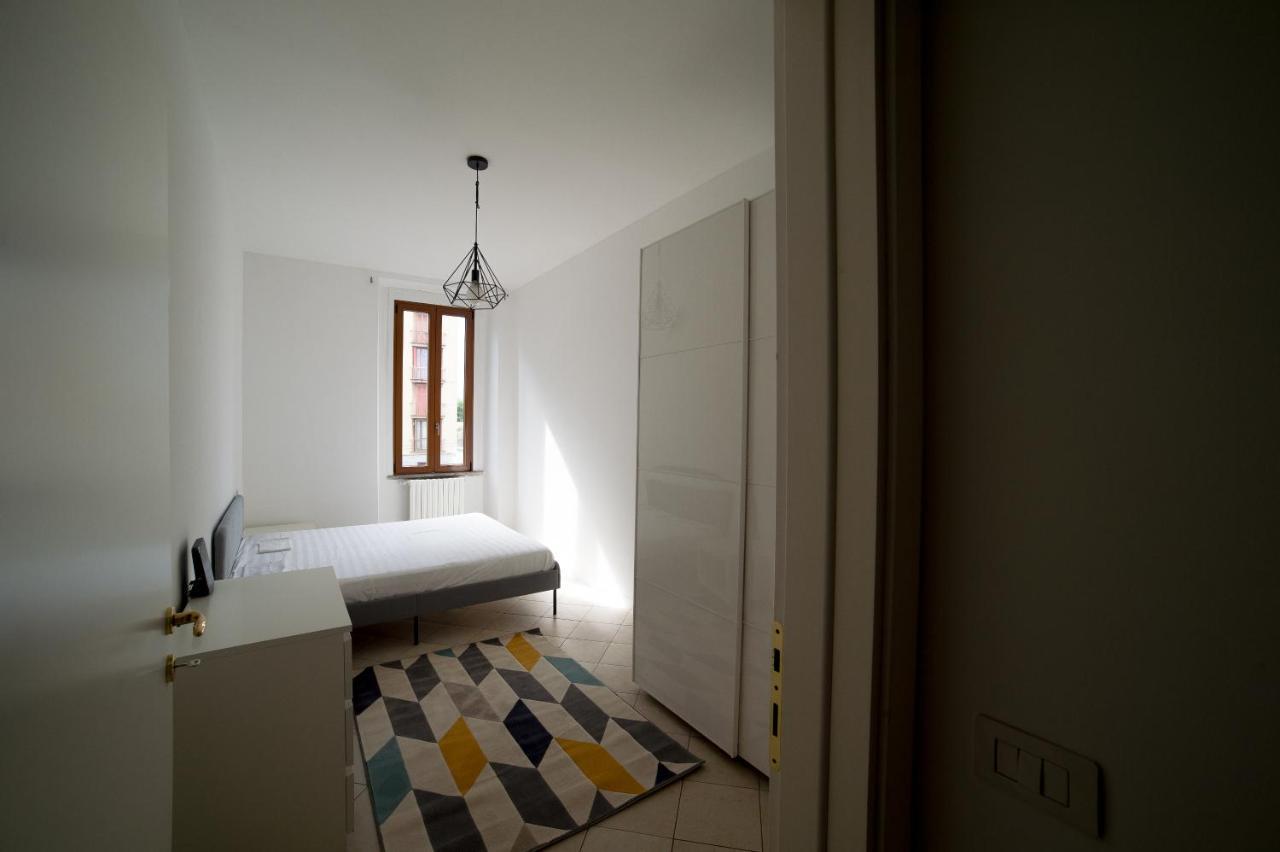 Apartamento Hbhall Navigli 30 Milán Exterior foto